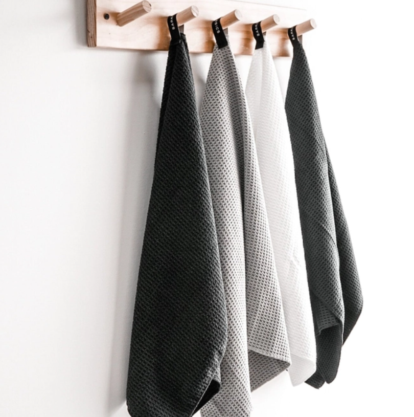 Luxury gift hampers Australia – beautifully curated gourmet hampers, wine gift boxes, and pamper hampers for all budgets. Perfect for birthdays, anniversaries, corporate gifts & special occasions. Gift Bae offers Perth same-day delivery & Australia-wide shipping. Shop the best gift hampers online today!