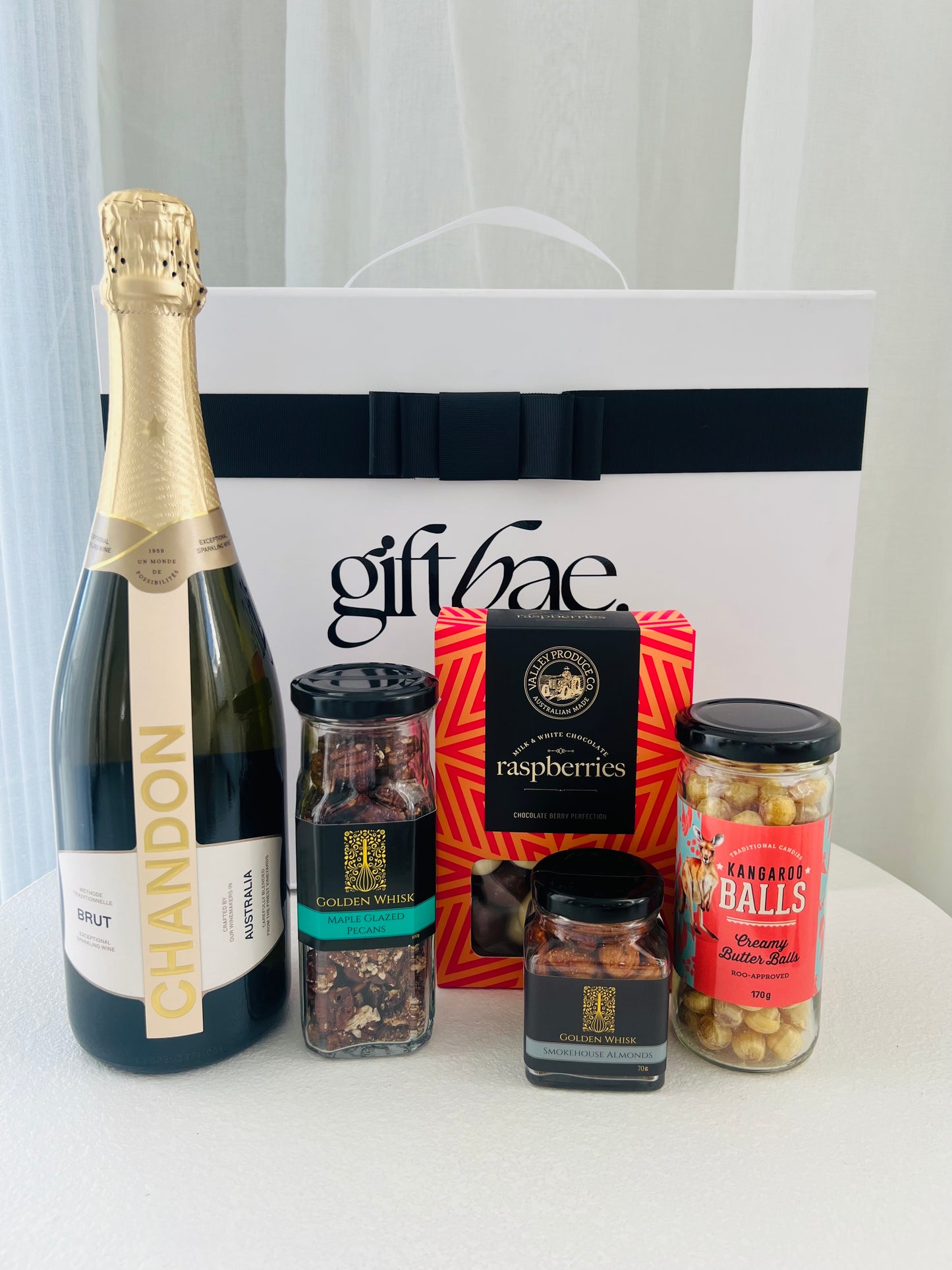 | Luxury gift hampers Australia – beautifully curated gourmet hampers, wine gift boxes, and pamper hampers for all budgets. Perfect for birthdays, anniversaries, corporate gifts & special occasions. Gift Bae offers Perth same-day delivery & Australia-wide shipping. Shop the best gift hampers online today!