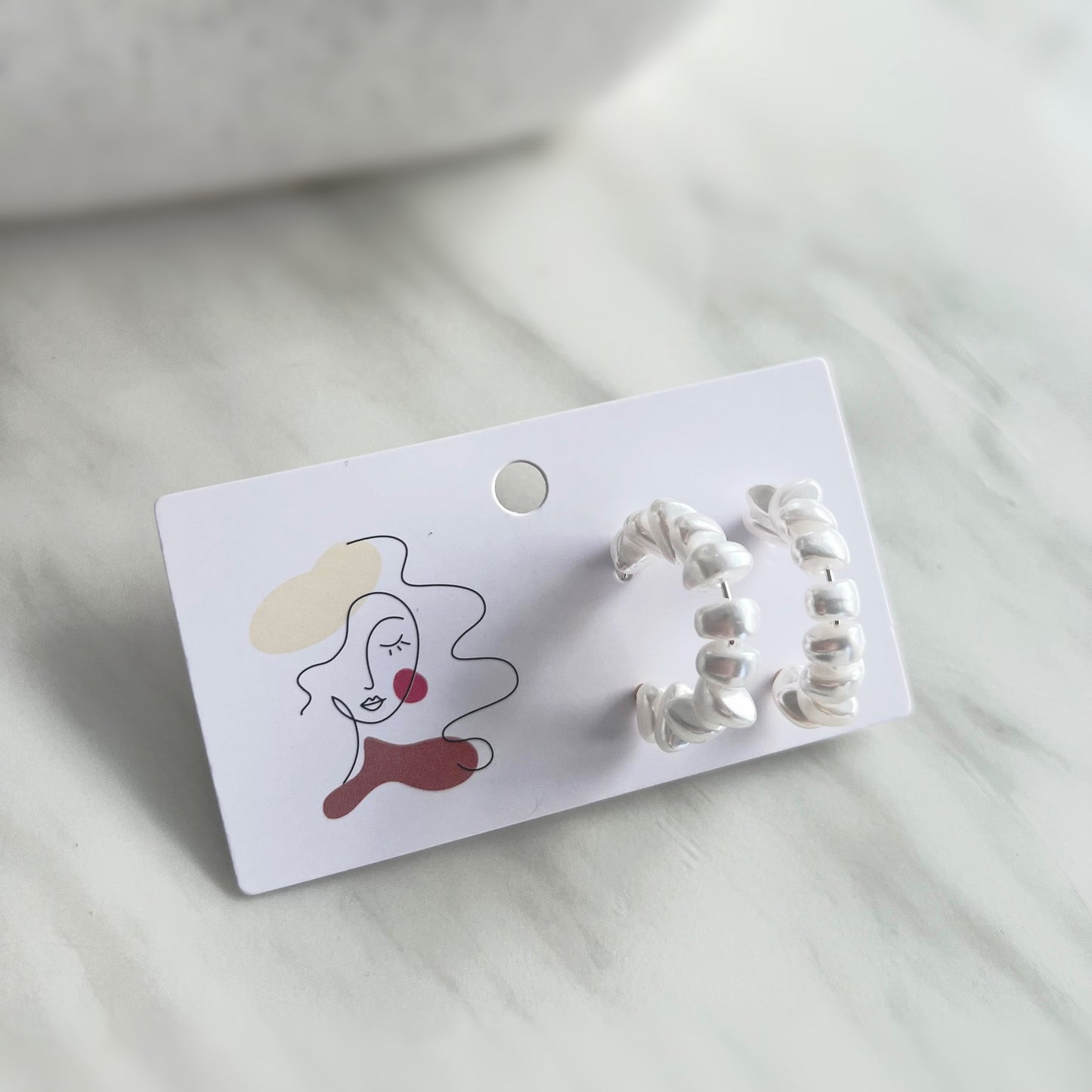 Luxury gift hampers Australia – beautifully curated gourmet hampers, wine gift boxes, and pamper hampers for all budgets. Perfect for birthdays, anniversaries, corporate gifts & special occasions. Gift Bae offers Perth same-day delivery & Australia-wide shipping. Shop the best gift hampers online today!