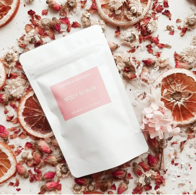 Luxury gift hampers Australia – beautifully curated gourmet hampers, wine gift boxes, and pamper hampers for all budgets. Perfect for birthdays, anniversaries, corporate gifts & special occasions. Gift Bae offers Perth same-day delivery & Australia-wide shipping. Shop the best gift hampers online today!