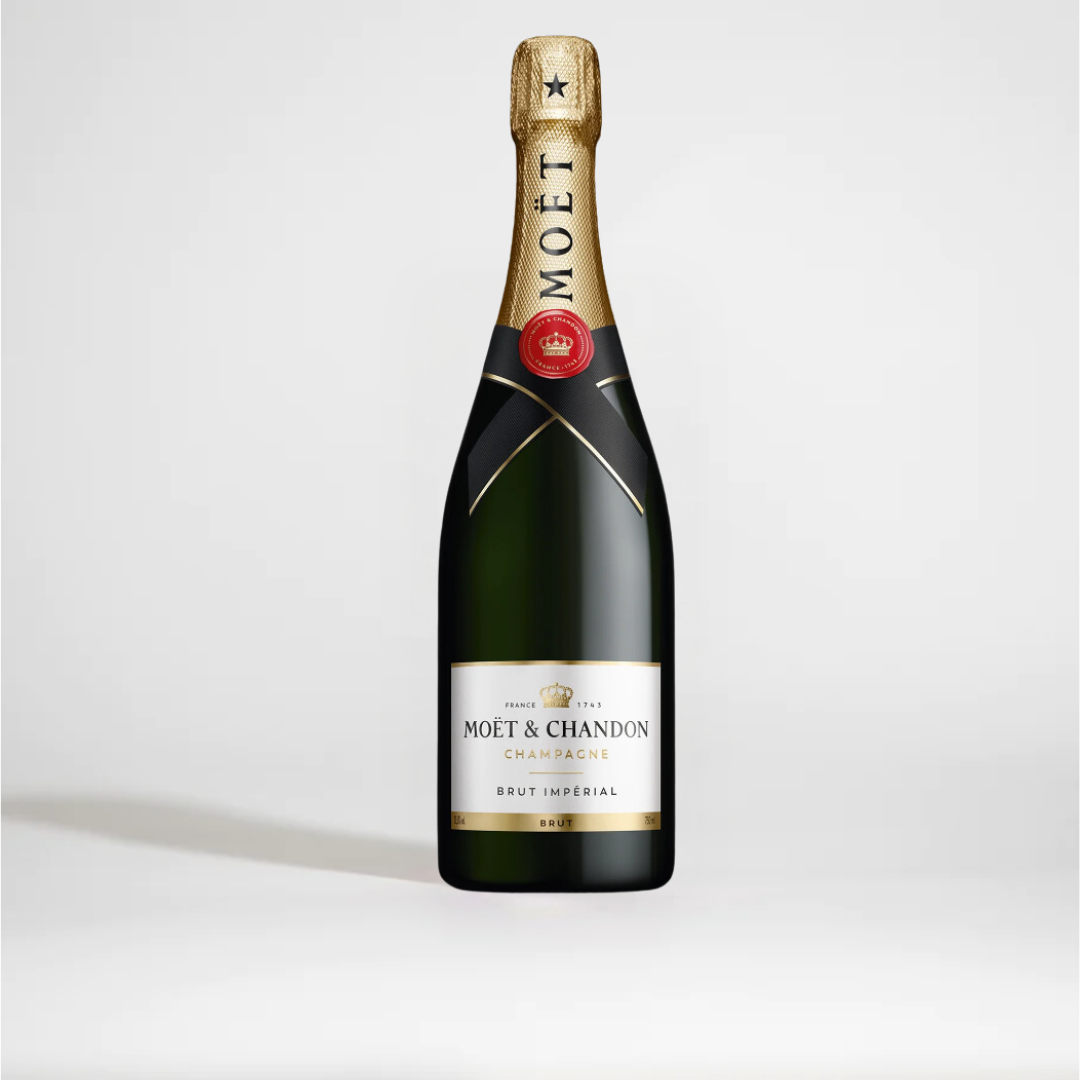 Luxury gift hampers Australia – beautifully curated gourmet hampers, wine gift boxes, and pamper hampers for all budgets. Perfect for birthdays, anniversaries, corporate gifts & special occasions. Gift Bae offers Perth same-day delivery & Australia-wide shipping. Shop the best gift hampers online today!