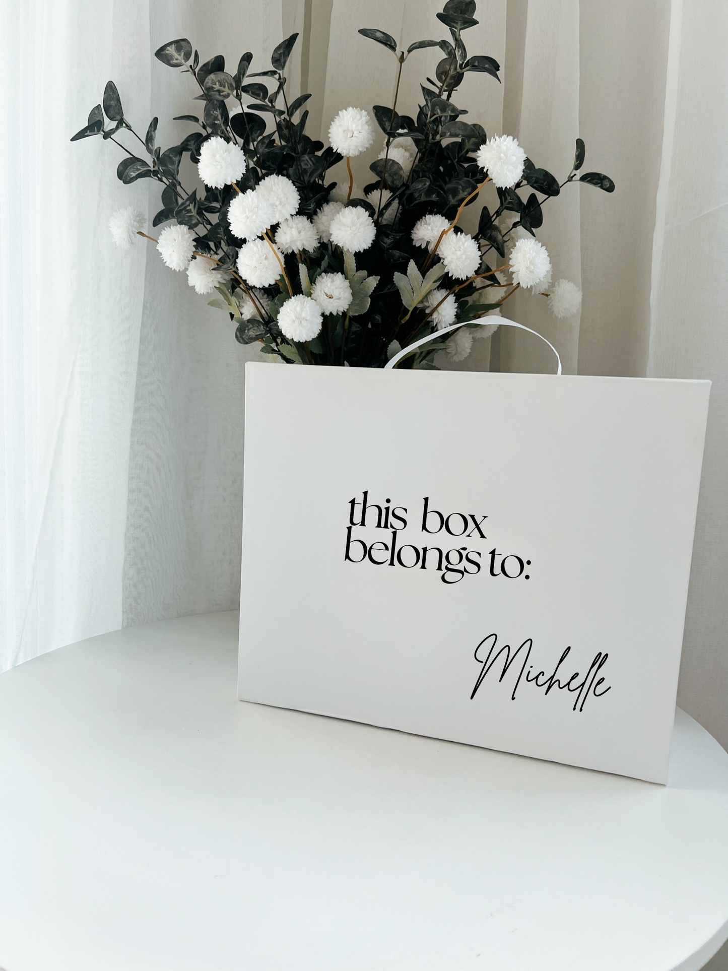 Luxury gift hampers Australia – beautifully curated gourmet hampers, wine gift boxes, and pamper hampers for all budgets. Perfect for birthdays, anniversaries, corporate gifts & special occasions. Gift Bae offers Perth same-day delivery & Australia-wide shipping. Shop the best gift hampers online today!