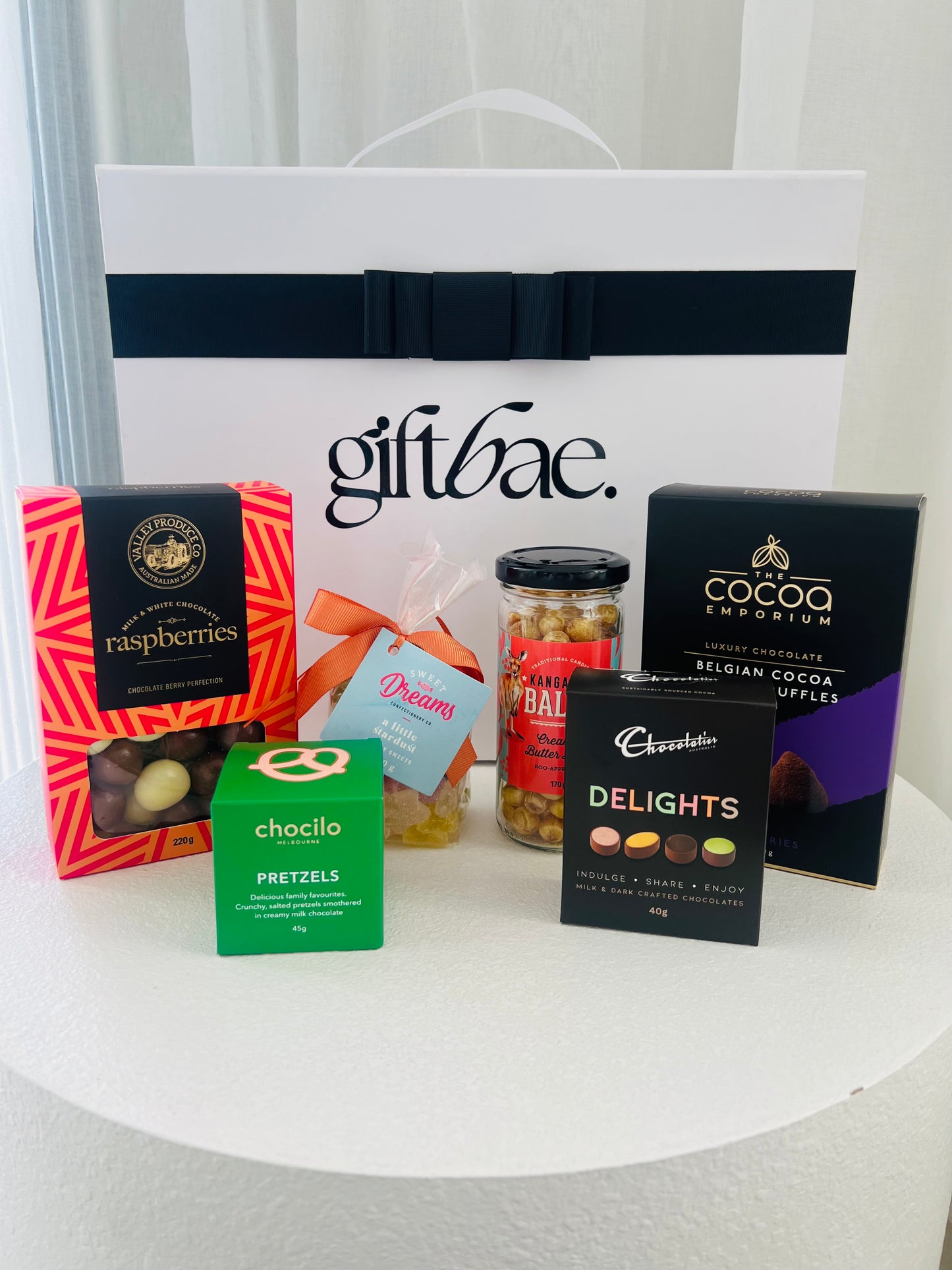 | Luxury gift hampers Australia – beautifully curated gourmet hampers, wine gift boxes, and pamper hampers for all budgets. Perfect for birthdays, anniversaries, corporate gifts & special occasions. Gift Bae offers Perth same-day delivery & Australia-wide shipping. Shop the best gift hampers online today!