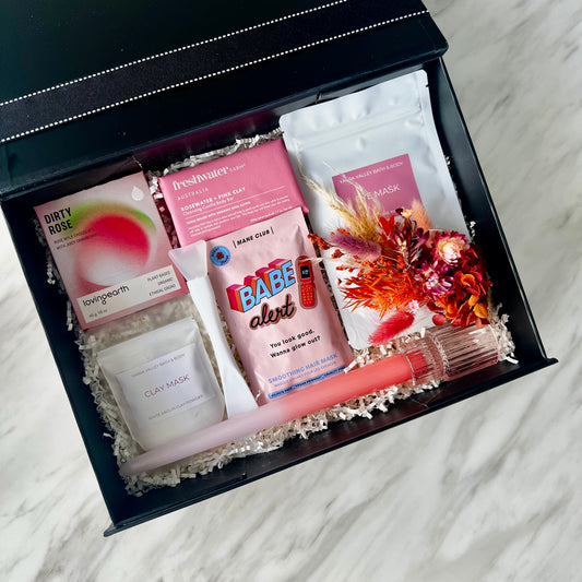 Luxury gift hampers Australia – beautifully curated gourmet hampers, wine gift boxes, and pamper hampers for all budgets. Perfect for birthdays, anniversaries, corporate gifts & special occasions. Gift Bae offers Perth same-day delivery & Australia-wide shipping. Shop the best gift hampers online today!