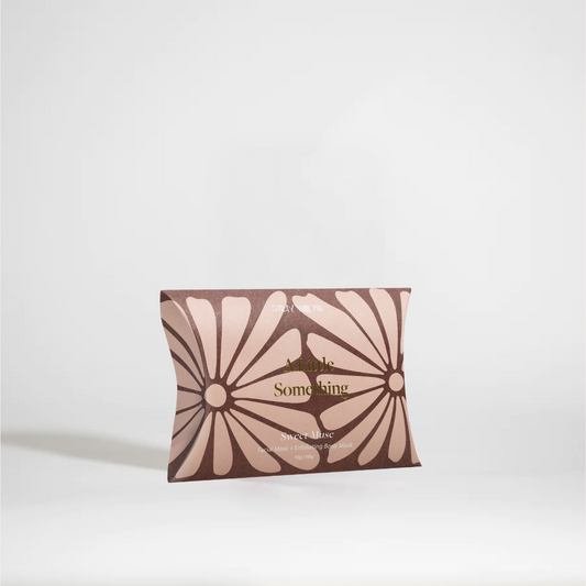 Luxury gift hampers Australia – beautifully curated gourmet hampers, wine gift boxes, and pamper hampers for all budgets. Perfect for birthdays, anniversaries, corporate gifts & special occasions. Gift Bae offers Perth same-day delivery & Australia-wide shipping. Shop the best gift hampers online today!