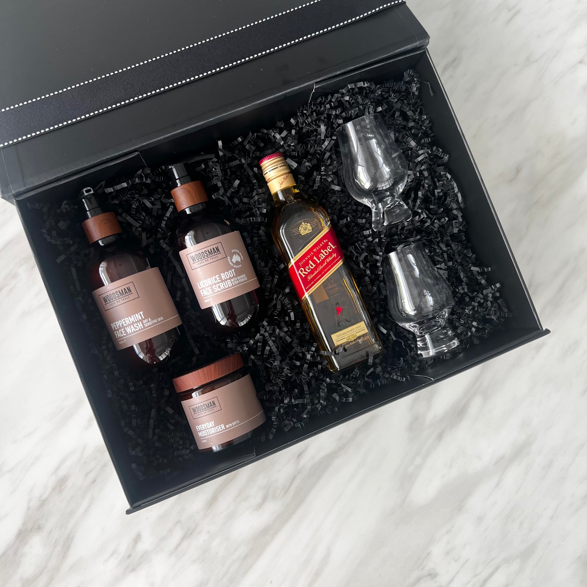 Luxury gift hampers Australia – beautifully curated gourmet hampers, wine gift boxes, and pamper hampers for all budgets. Perfect for birthdays, anniversaries, corporate gifts & special occasions. Gift Bae offers Perth same-day delivery & Australia-wide shipping. Shop the best gift hampers online today!