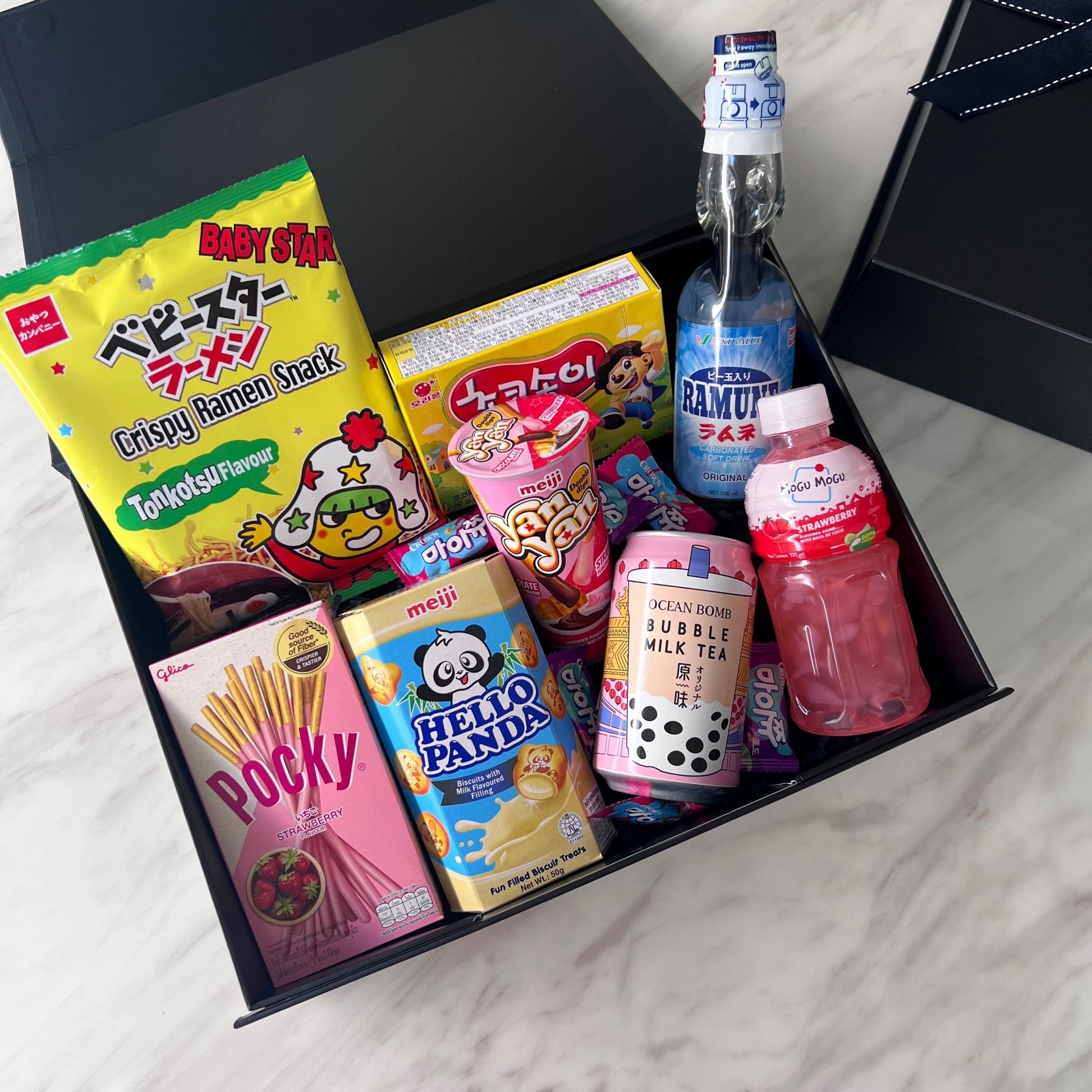 Luxury gift hampers Australia – beautifully curated gourmet hampers, wine gift boxes, and pamper hampers for all budgets. Perfect for birthdays, anniversaries, corporate gifts & special occasions. Gift Bae offers Perth same-day delivery & Australia-wide shipping. Shop the best gift hampers online today!