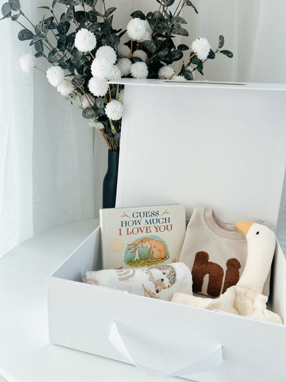 Luxury gift hampers Australia – beautifully curated gourmet hampers, wine gift boxes, and pamper hampers for all budgets. Perfect for birthdays, anniversaries, corporate gifts & special occasions. Gift Bae offers Perth same-day delivery & Australia-wide shipping. Shop the best gift hampers online today!