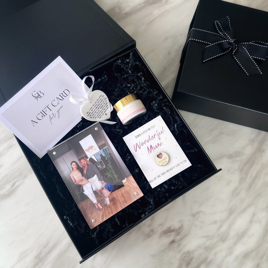 Luxury gift hampers Australia – beautifully curated gourmet hampers, wine gift boxes, and pamper hampers for all budgets. Perfect for birthdays, anniversaries, corporate gifts & special occasions. Gift Bae offers Perth same-day delivery & Australia-wide shipping. Shop the best gift hampers online today!