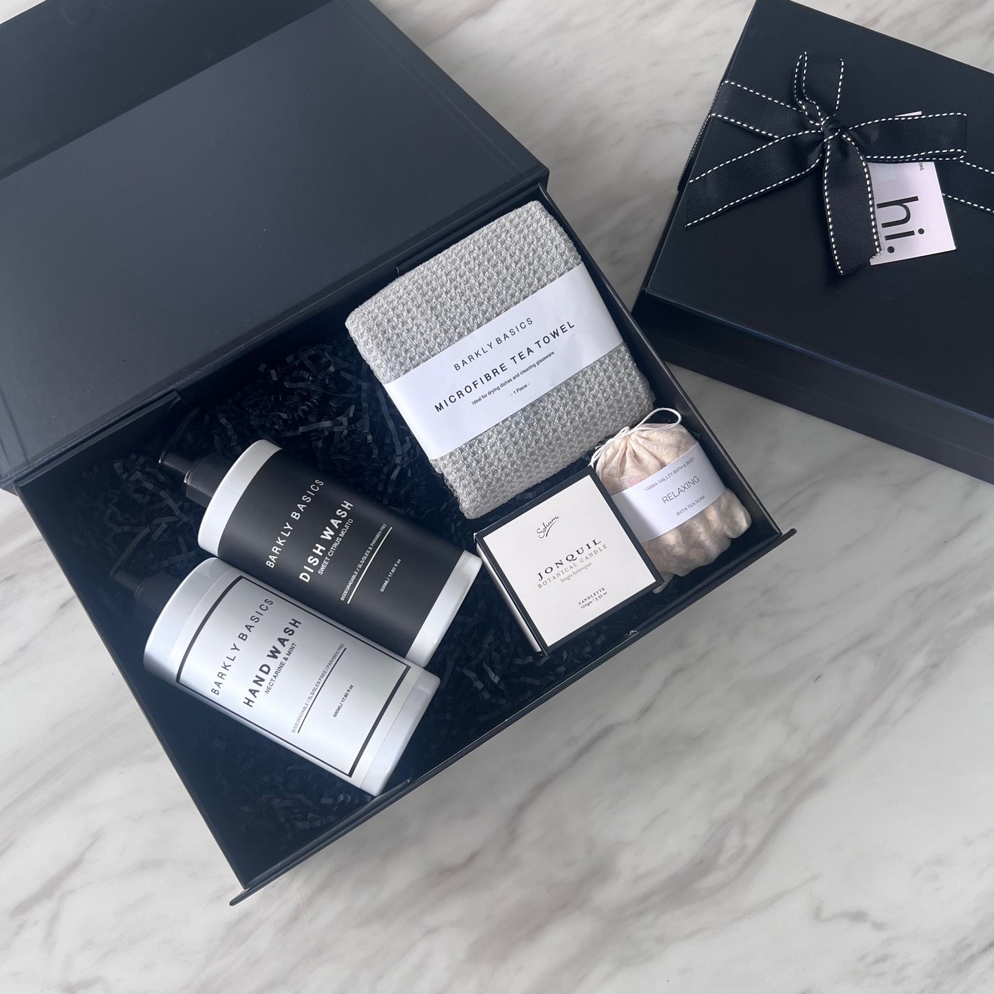 Luxury gift hampers Australia – beautifully curated gourmet hampers, wine gift boxes, and pamper hampers for all budgets. Perfect for birthdays, anniversaries, corporate gifts & special occasions. Gift Bae offers Perth same-day delivery & Australia-wide shipping. Shop the best gift hampers online today!