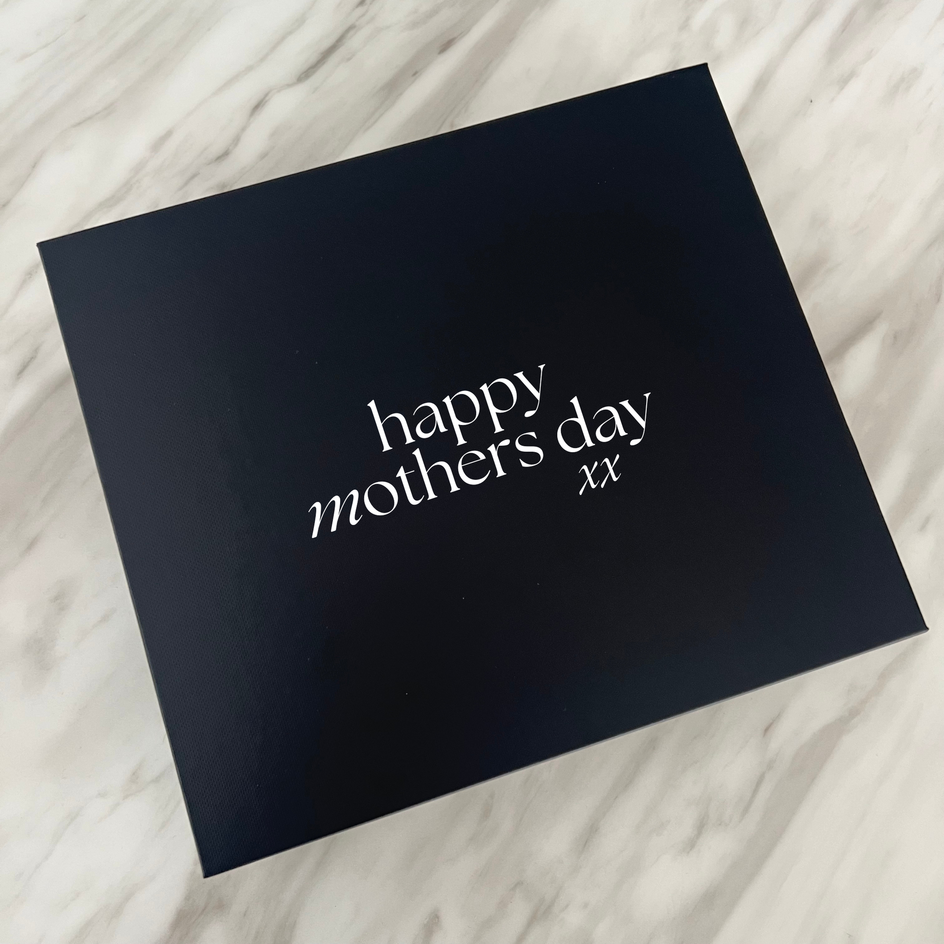 Luxury gift hampers Australia – beautifully curated gourmet hampers, wine gift boxes, and pamper hampers for all budgets. Perfect for birthdays, anniversaries, corporate gifts & special occasions. Gift Bae offers Perth same-day delivery & Australia-wide shipping. Shop the best gift hampers online today!